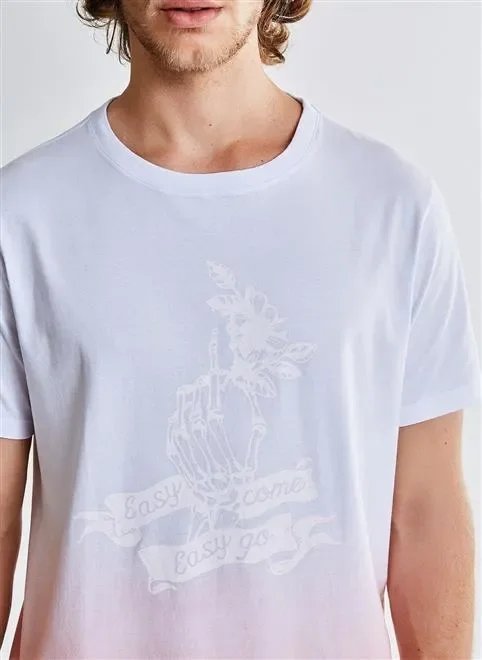 camiseta estampa e spray na barra camiseta estampa e spray na barra