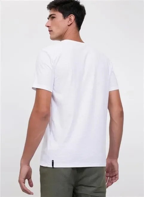 camiseta flame estampa tucano bolso camiseta flame estampa tucano bolso