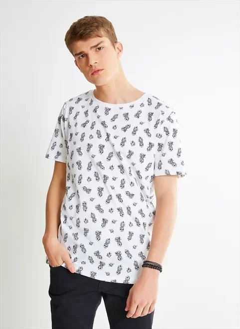 camiseta manga curta estampada camiseta manga curta estampada