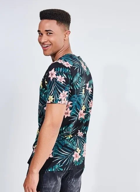 camiseta em algodão peruano estampada camiseta em algodão peruano estampada