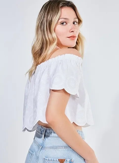 blusa cropped ciganinha com detalhe em picot blusa cropped ciganinha com detalhe em picot