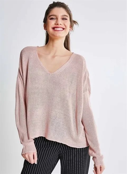 blusa em tricô leve gola v blusa em tricô leve gola v