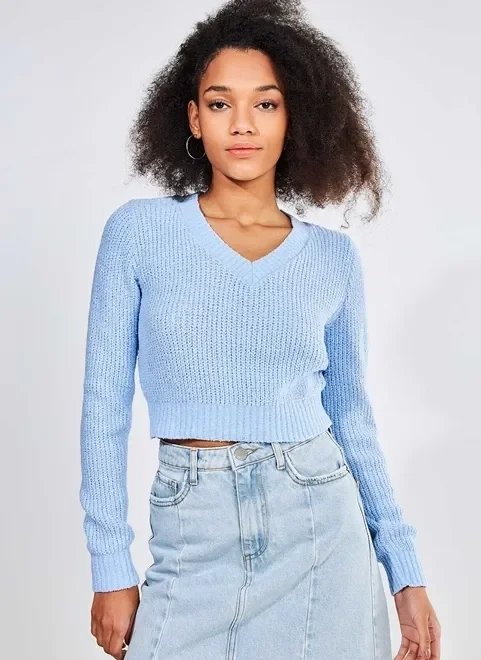 blusa cropped gola v em tricô blusa cropped gola v em tricô