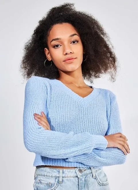 blusa cropped gola v em tricô blusa cropped gola v em tricô