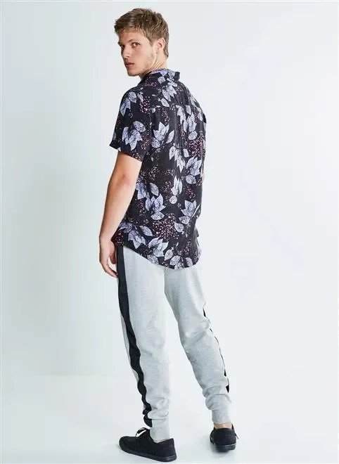 calça moletom com recorte lateral calça moletom com recorte lateral