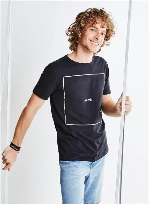 camiseta com lettering ah vá camiseta com lettering ah vá