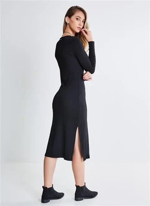 vestido midi canelado com fendas vestido midi canelado com fendas