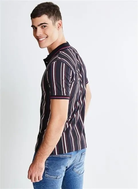 camiseta polo com listras verticais camiseta polo com listras verticais