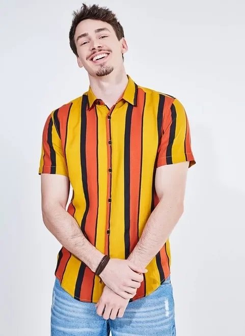 camisa manga curta com listras verticais camisa manga curta com listras verticais