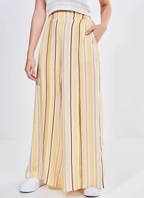 calça pantalona com pregas calça pantalona com pregas