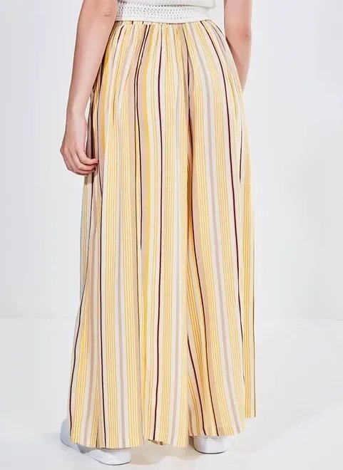 calça pantalona com pregas calça pantalona com pregas