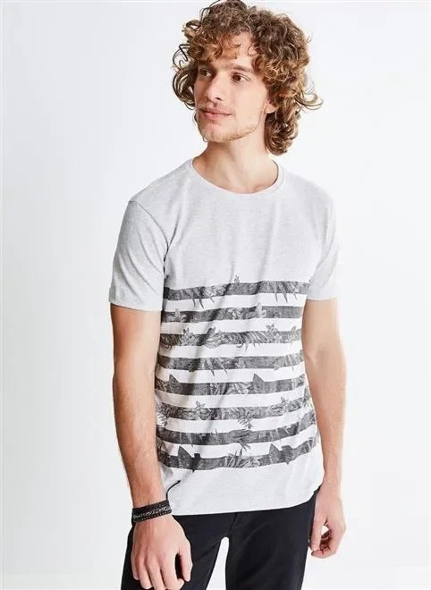 camiseta com listras florais camiseta com listras florais