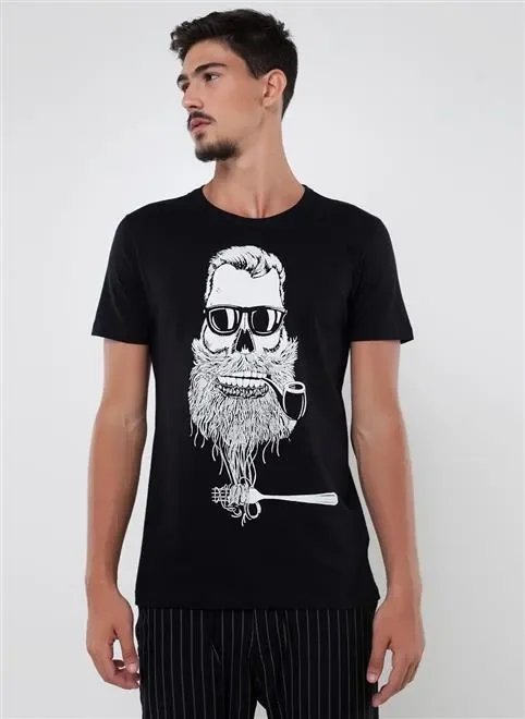 camiseta web caveira cachimbo preto camiseta web caveira cachimbo preto