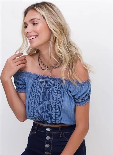 blusa jeans ciganinha cropped bordados blusa jeans ciganinha cropped bordados
