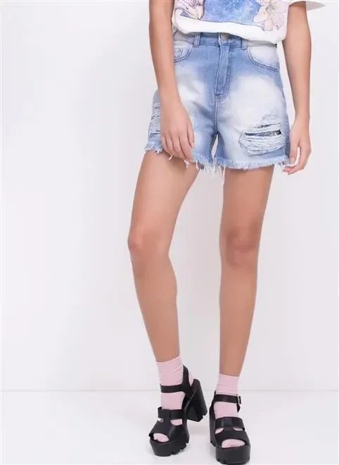 short jeans com forro de paetês short jeans com forro de paetês