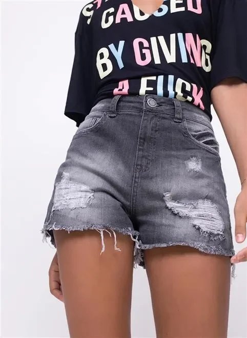 short black em jeans com rasgos short black em jeans com rasgos