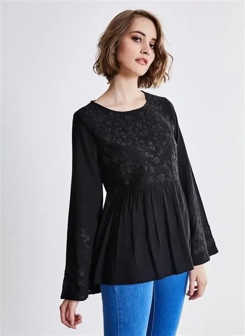 camisa bata com bordado camisa bata com bordado