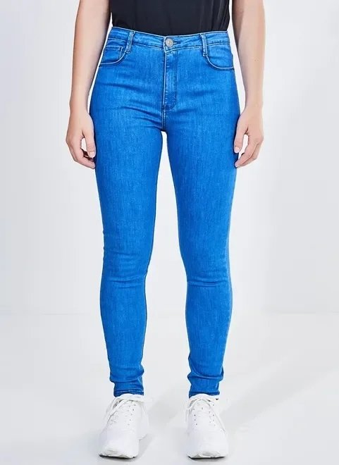 calça super skinny em jeans calça super skinny em jeans