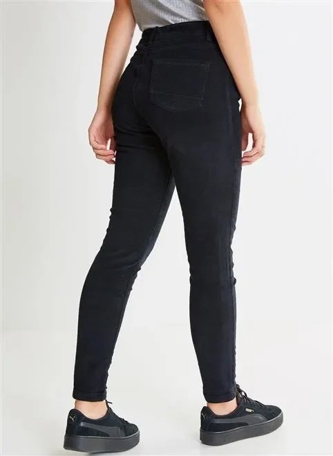 calça skinny em veludo calça skinny em veludo
