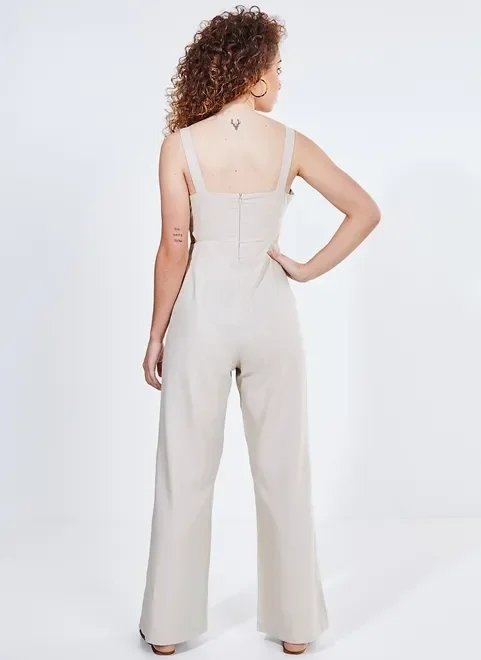 macacão em linho com botões macacão em linho com botões