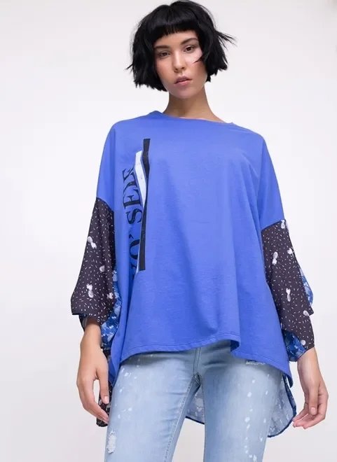 blusa super ampla com manga longa blusa super ampla com manga longa