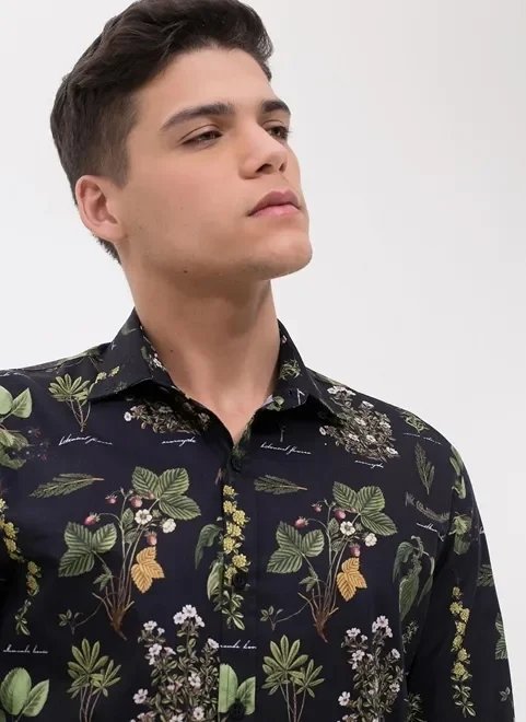 camisa estampa botânica preta camisa estampa botânica preta
