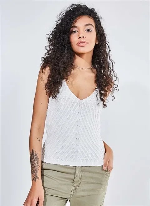 regata em tricot diagonal regata em tricot diagonal