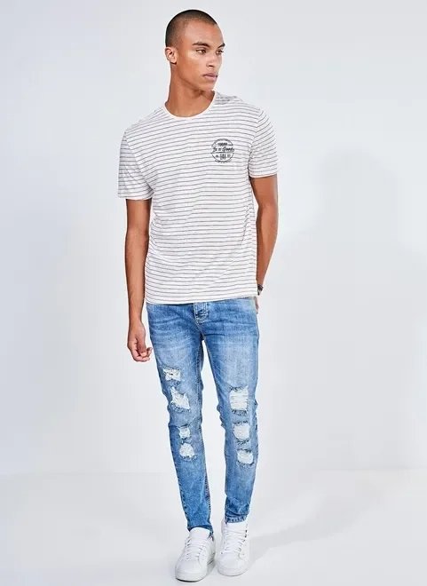 camiseta listrada em malha botonê camiseta listrada em malha botonê