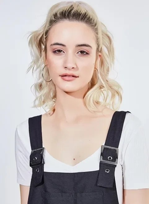 macacão jardineira com bolsos macacão jardineira com bolsos