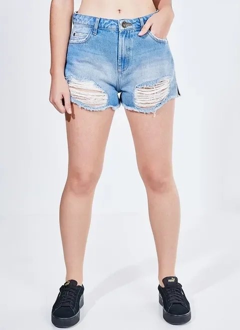 short hot pants com rasgos short hot pants com rasgos