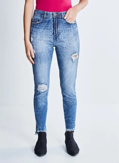 calça skinny jeans marmorizada com rasgos calça skinny jeans marmorizada com rasgos