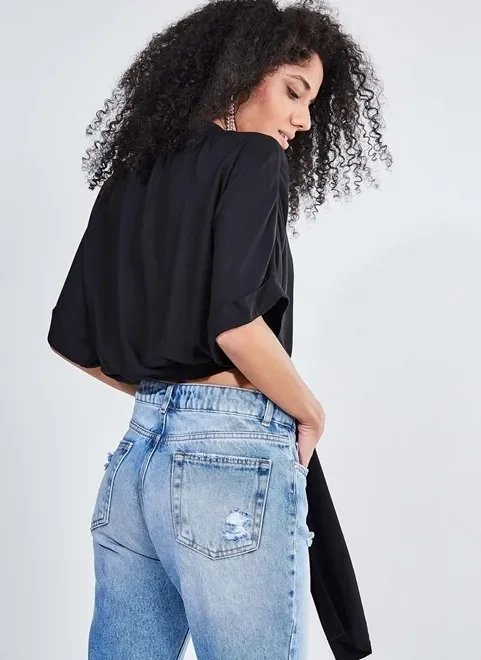 blusa cropped manga curta com amarração blusa cropped manga curta com amarração