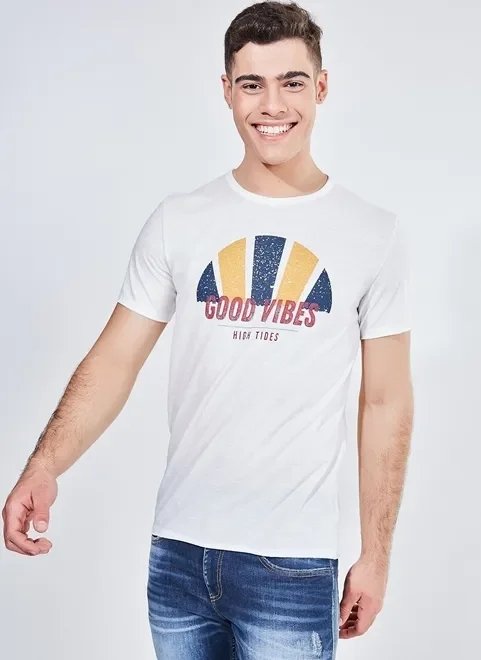 camiseta em malha botonê estampa good vibes camiseta em malha botonê estampa good vibes