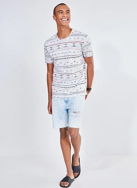 camiseta manga curta estampa étnica camiseta manga curta estampa étnica