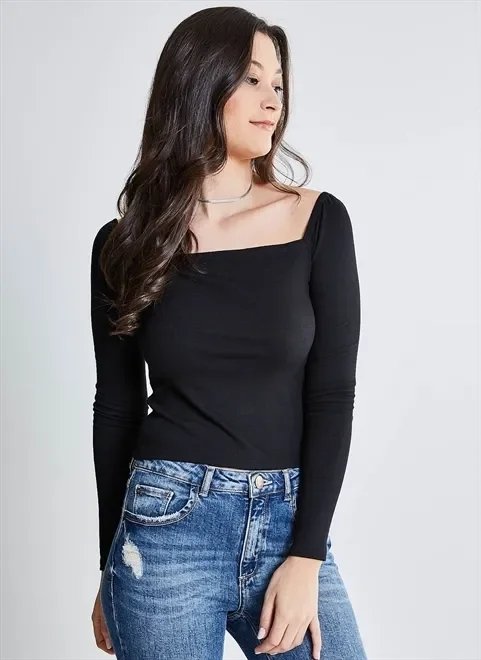 blusa justa decote quadrado blusa justa decote quadrado