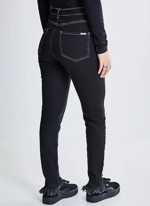 calça skinny jeans com botões calça skinny jeans com botões