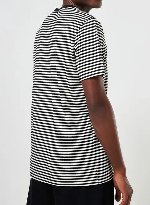 camiseta básica listrada camiseta básica listrada