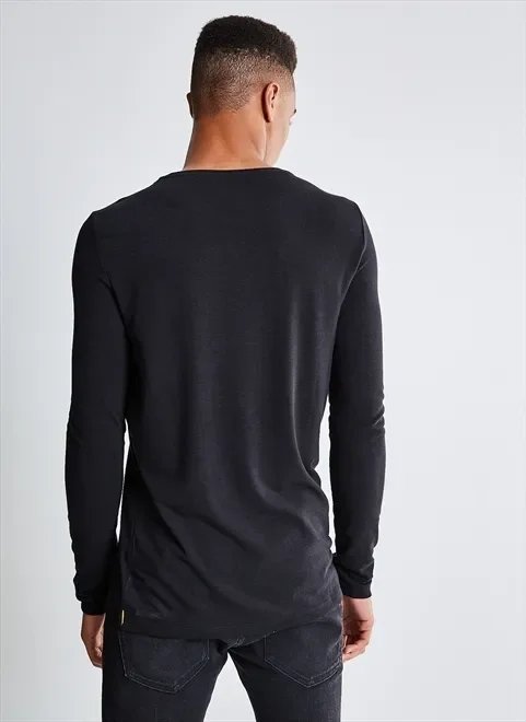 camiseta básica manga longa camiseta básica manga longa