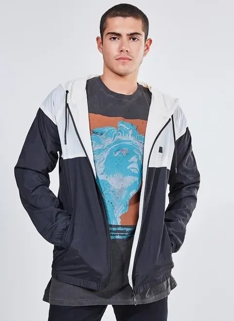 jaqueta corta vento com recorte jaqueta corta vento com recorte