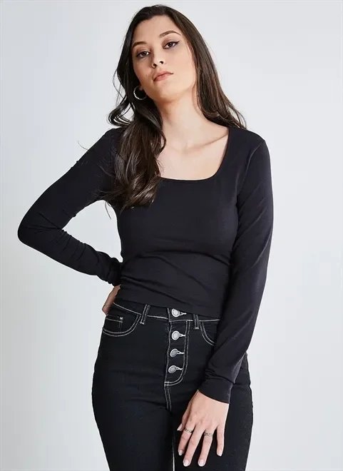 blusa básica decote quadrado blusa básica decote quadrado