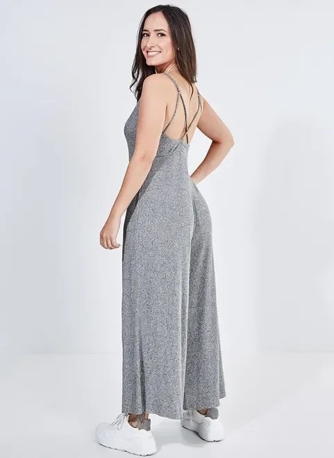 macacão pantacourt em malha mescla macacão pantacourt em malha mescla