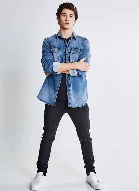 camisa manga longa em malha jeans camisa manga longa em malha jeans