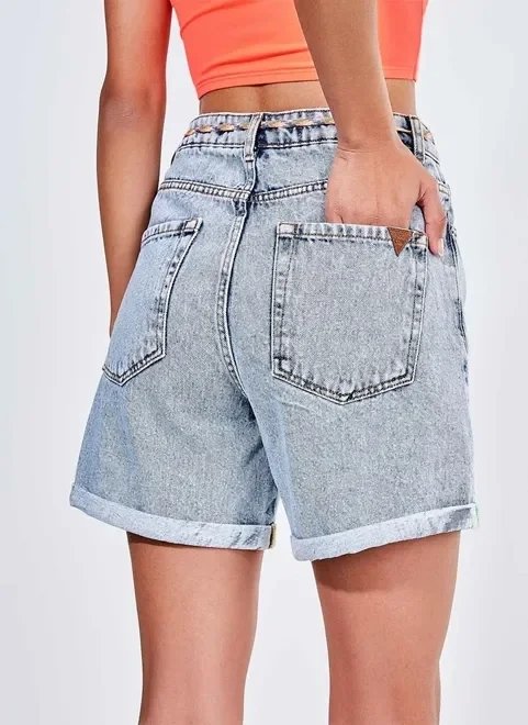 bermuda em jeans marmorizado bermuda em jeans marmorizado