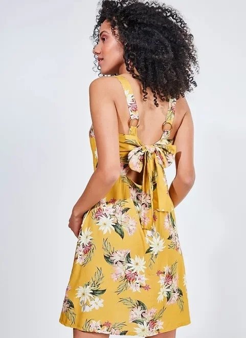 vestido acinturado estampa floral vestido acinturado estampa floral