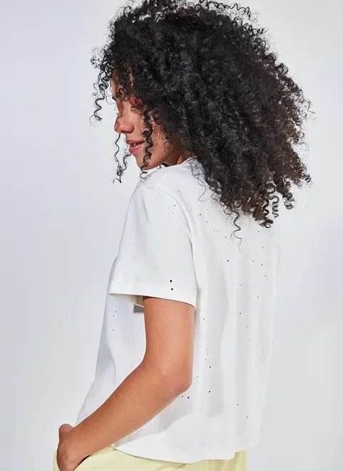 blusa com respingos e lettering blusa com respingos e lettering