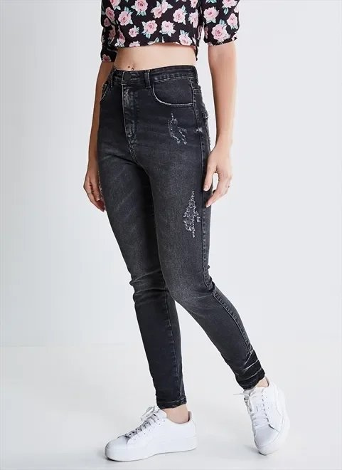 calça skinny em jeans black calça skinny em jeans black