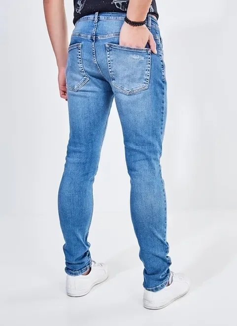calça skinny masculina em jeans médio calça skinny masculina em jeans médio
