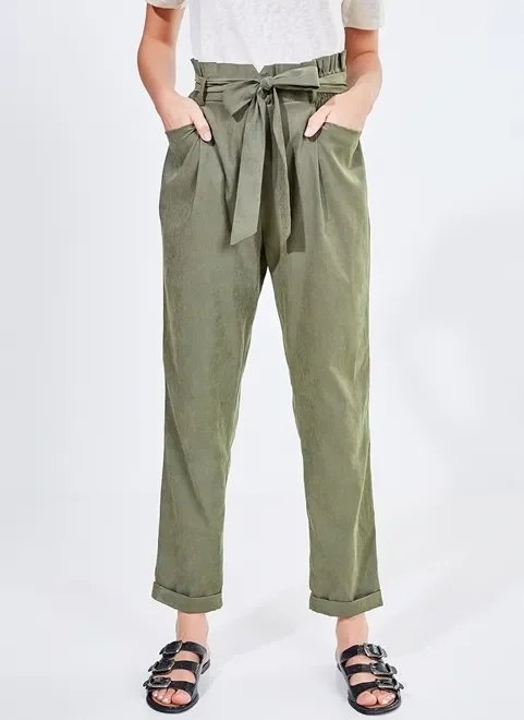 calça clochard em alfaiataria calça clochard em alfaiataria