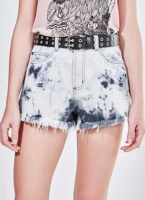 cinto preto com furos cinto preto com furos