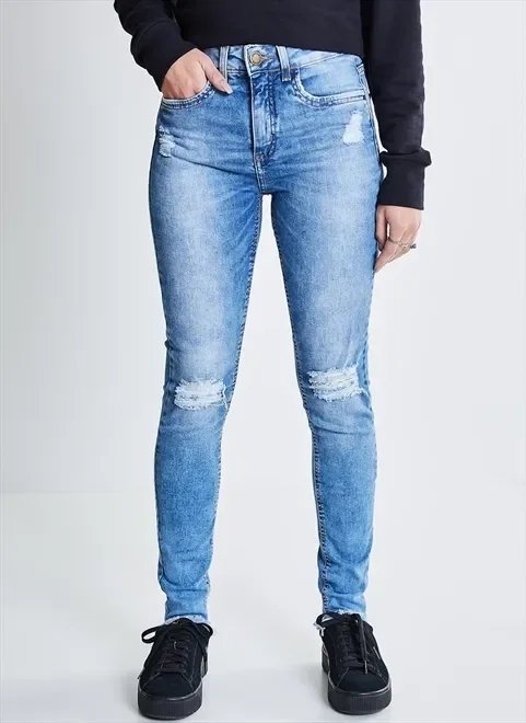 calça jeans skinny marmorizado com puídos calça jeans skinny marmorizado com puídos